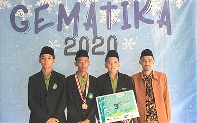 MA NU TBS Sabet Juara III LKTI Nasional di Fakultas Saintek UIN Surabaya