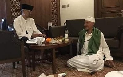 Kiai Mahrus Ali Beristikharah tentang Mbah Dim, Kenapa?
