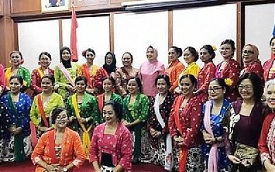 Suarakan Perdamaian, 2020 Wanita Berkebaya di Sleman Akan Raih Rekor Dunia