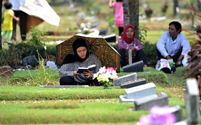 Ziarah Kubur Menjelang Ramadhan dan Hari Raya