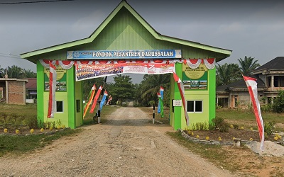 Pesantren Darussalam Rokan Hulu