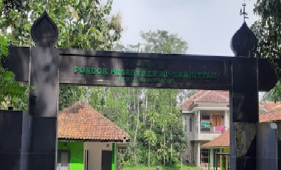 Pesantren Attarbiyah Sumedang