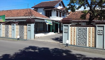 Pesantren Manba'ul Hikmah Kabupaten Kendal