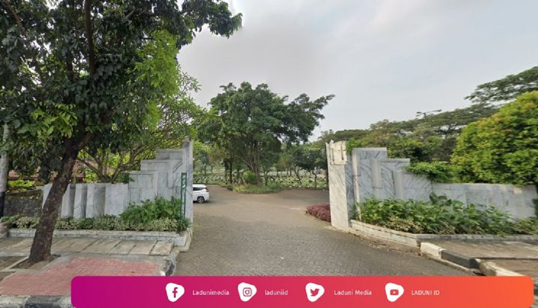 Ziarah di Makam KH. Saifuddin Zuhri, Ulama Negarawan dari Banyumas