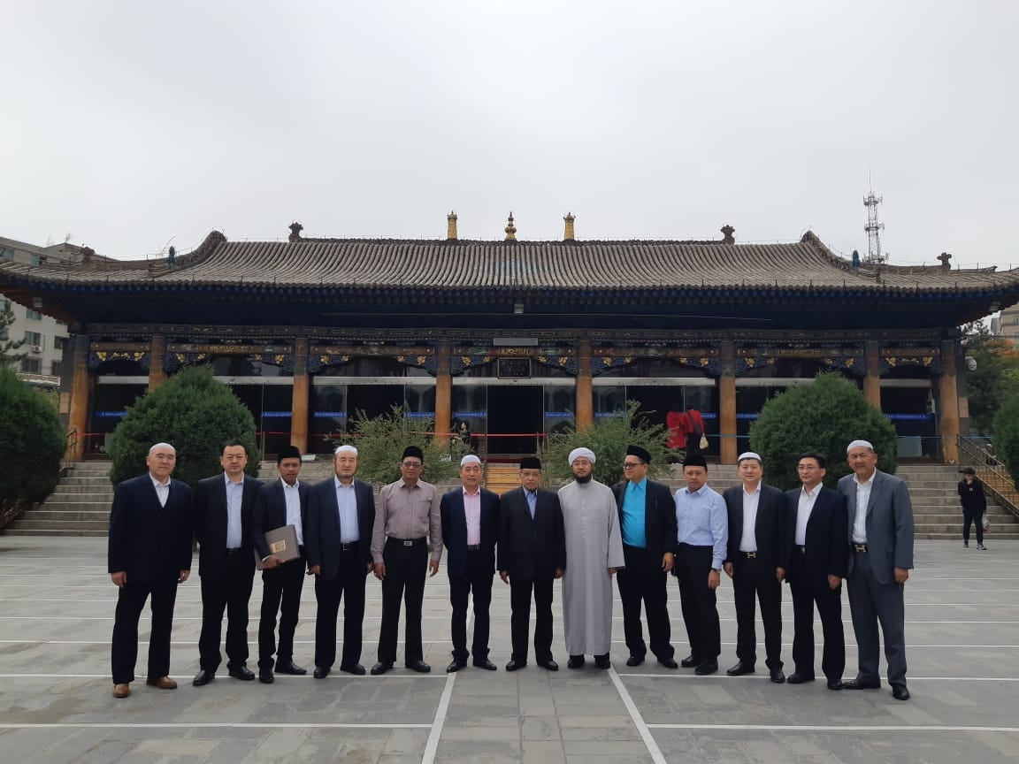 Pengalaman Shalat Jumat di Masjid Dong Guan Xining Tiongkok