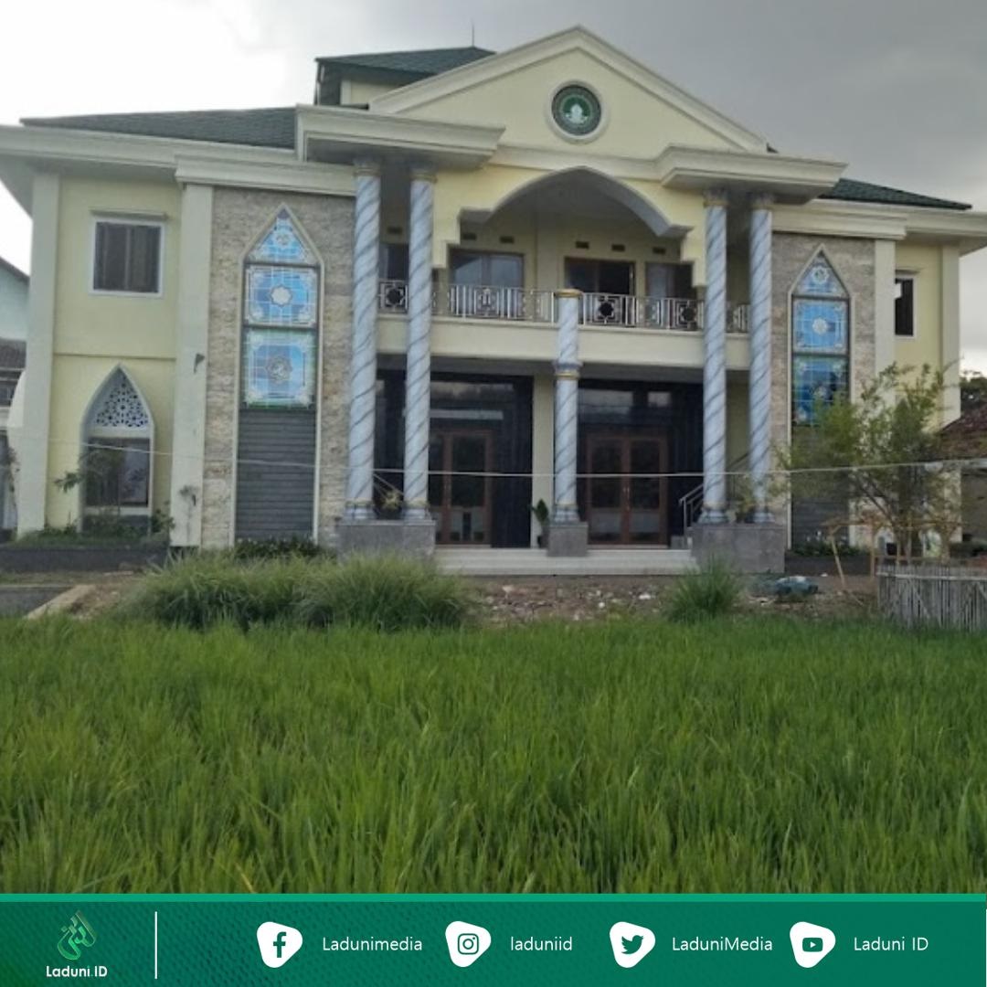 Pesantren Al-Mahmud Sumedang