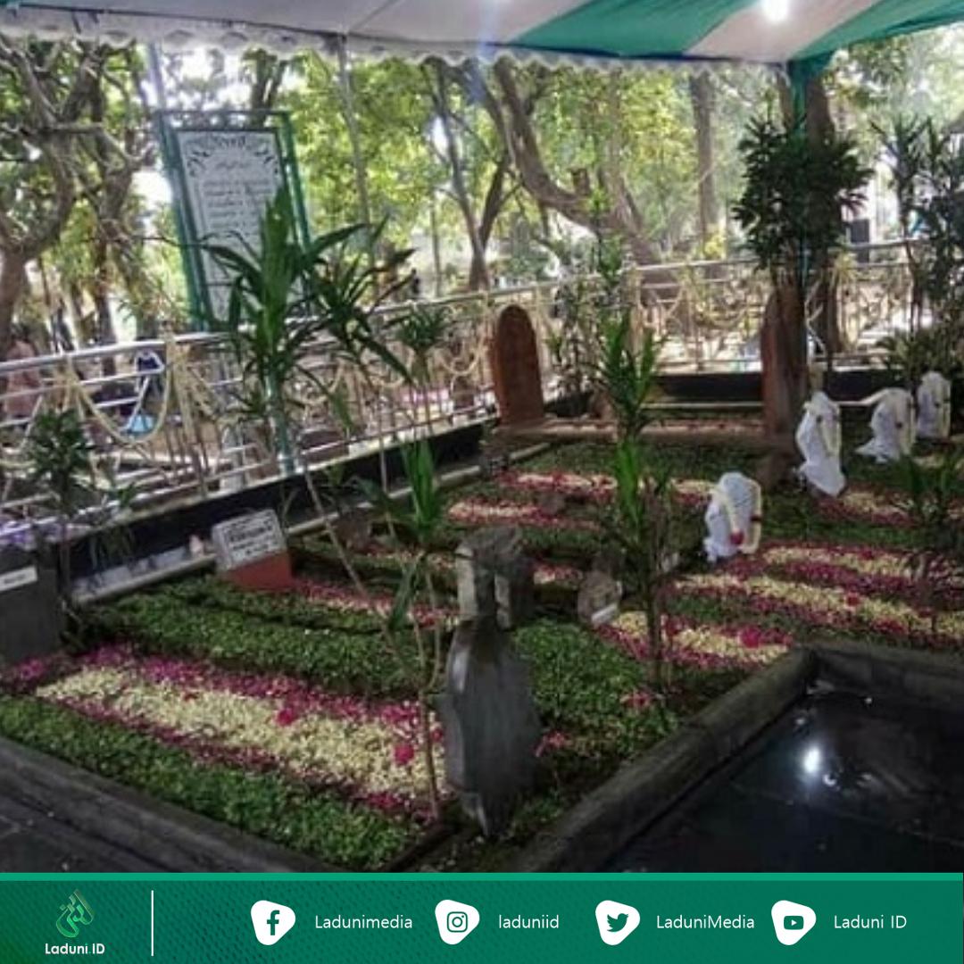 Ziarah Makam KH. Said bin KH. Armia, Pengasuh Pesantren Attauhidiyyah Giren, Tegal