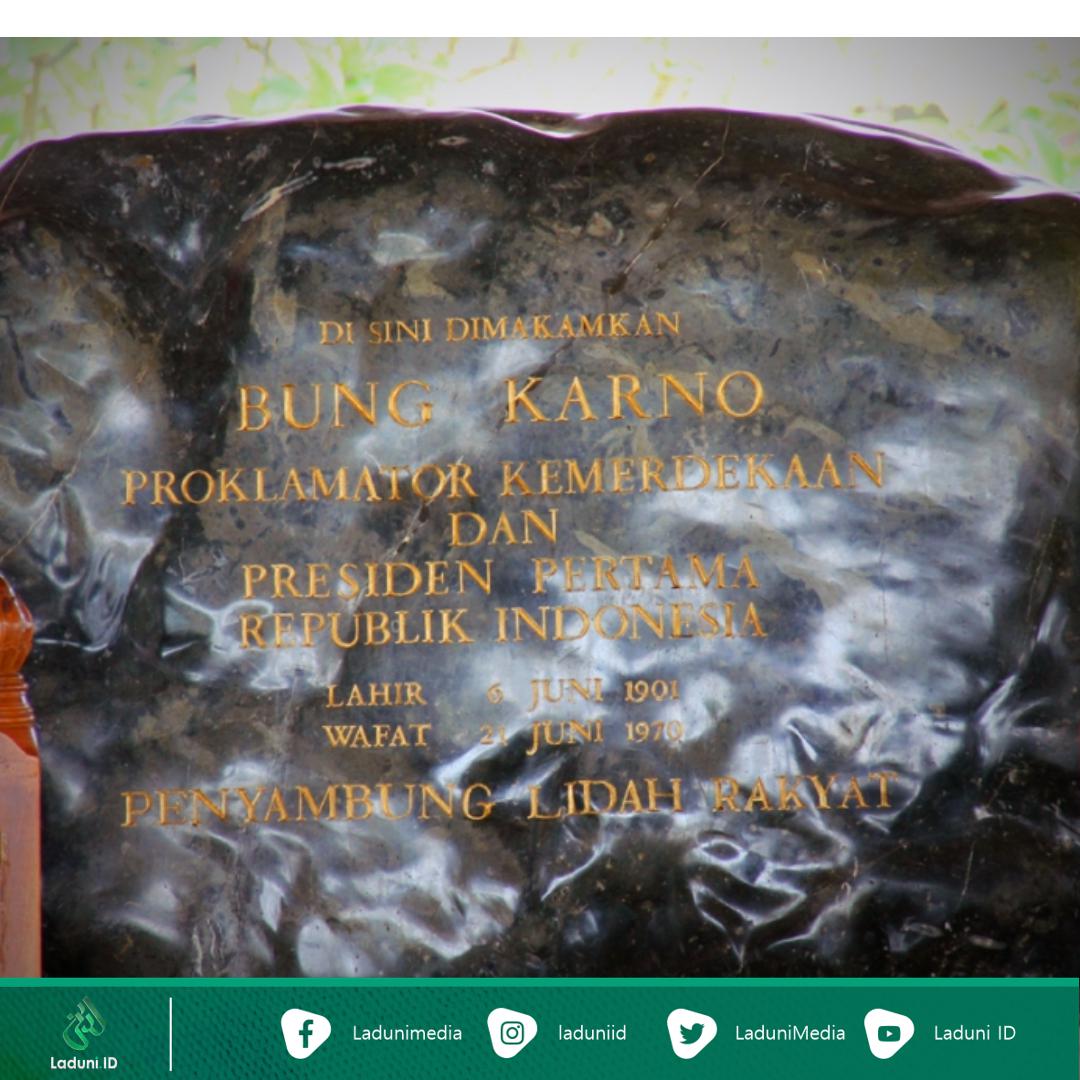 Ini Alasan Kenapa Makam Bung Karno Tak Pernah Sepi Peziarah