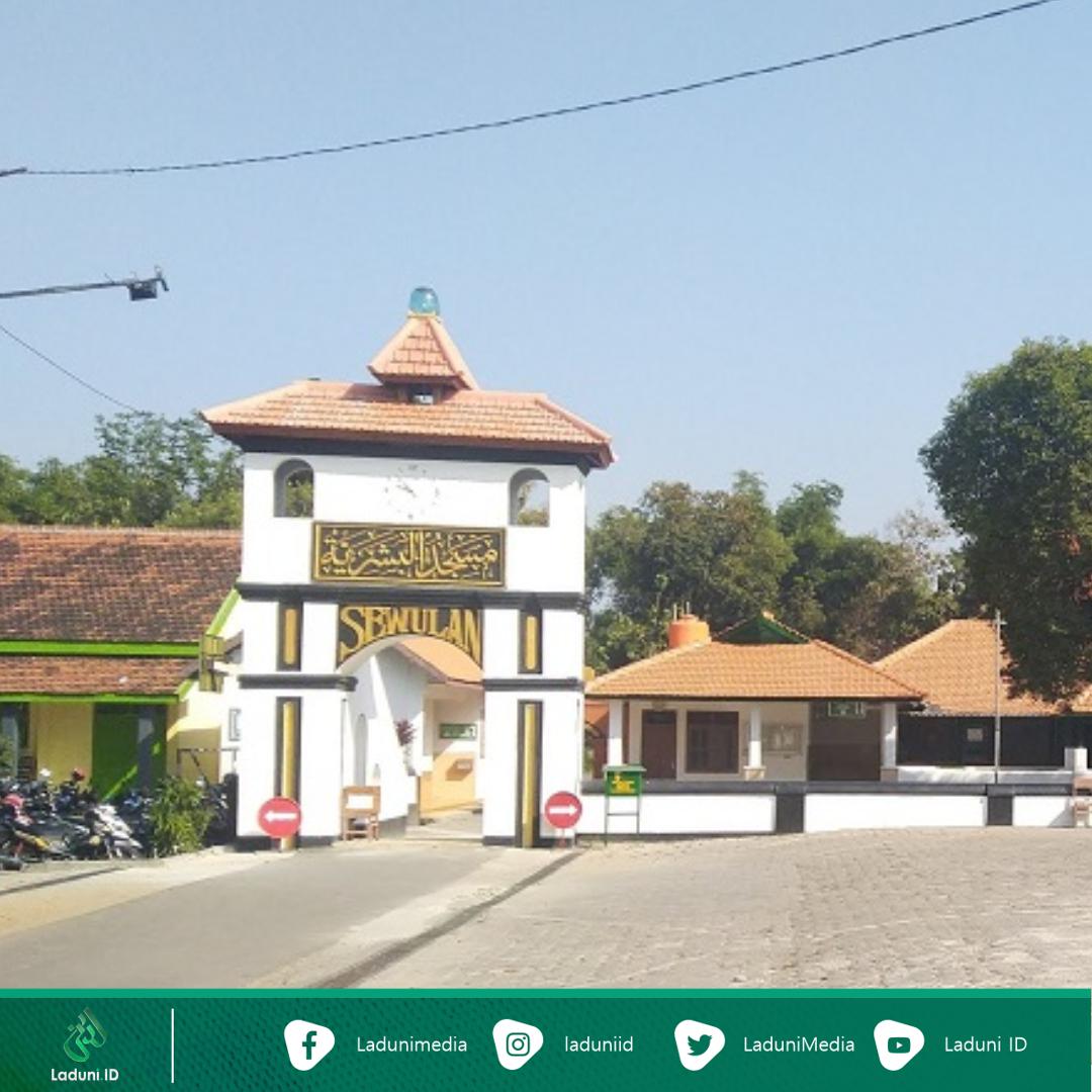 Keberadaan Makam Ulama dan Arsitektur Masjid Kuno di Ponorogo dan Madiun