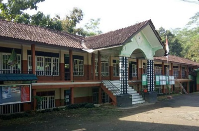 SMK Miftahussholihin Banjarnegara