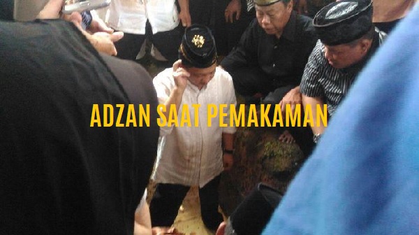 Ustadz Ma'ruf Khozin: Hukum Adzan Saat Pemakaman