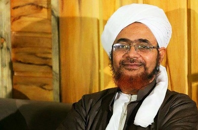 Habib Umar bin Hafidz: Manfaatkanlah Masa Mudamu