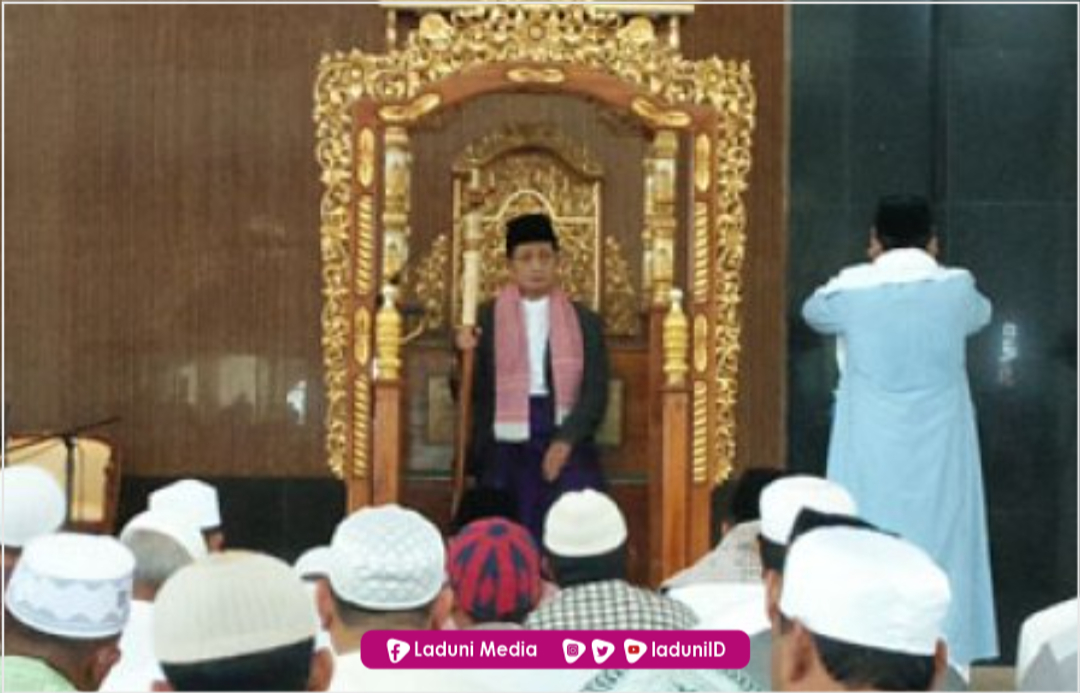 Bacaan Bilal Shalat Jumat dan Dasar Hukumnya