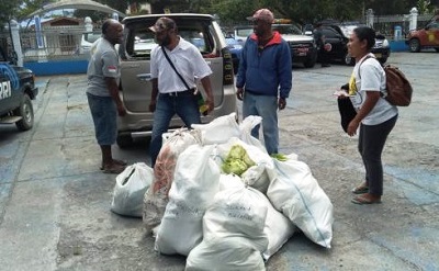 Bentuk Solidaritas, Warga Jayawija Salurkan Bantuan untuk Wamena