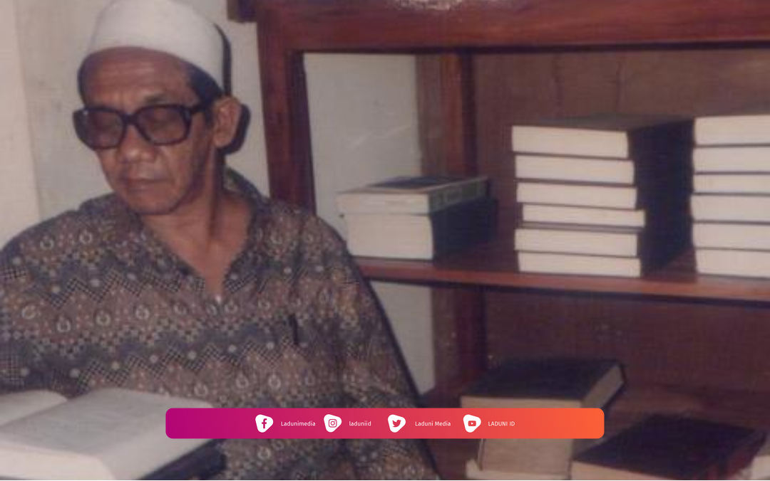 Biografi KH. Harits Dimyathi Tremas