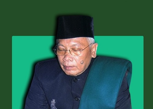 KH. Cholil Bisri dalam Catatan Seorang Santri