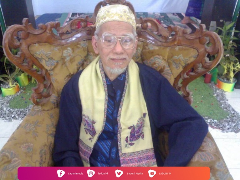 Biografi KH. Tubagus Ahmad Hasuri Thohir (Buya Kaloran), Pendiri Pesantren At-Thahiriyah, Kota Serang