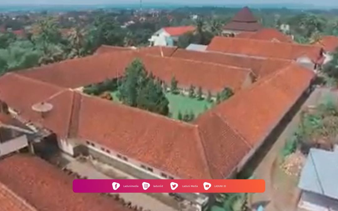 Ziarah di Makam KH. Muslich Banyumas, Pejuang yang Tangguh