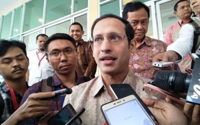 Nadiem: Teknologi Bukan untuk Gantikan Guru