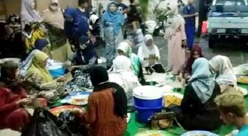 Bantu Warga Terdampak Banjir, Habib Luthfi Buka Dapur Umum