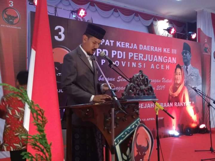 Ayah Panti Sang Sosok Fenomenal Dayah dan Bergaul Semua Elemen serta Lapisan Masyarakat