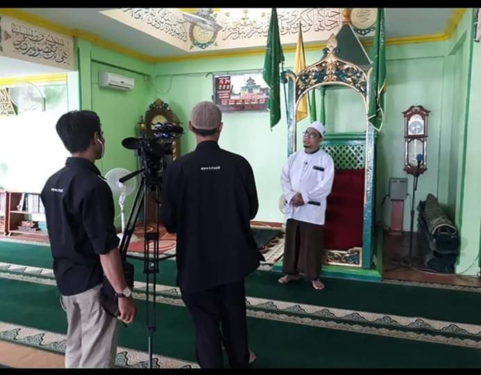 Kemenag Sanggau Dampingi TVRI Kalbar Liputan Sejarah Islam Awal Di Sanggau