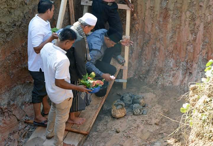 Peletakan Batu Pertama Masjid Babussalam