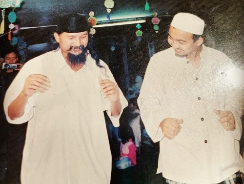 Guru tapi Mesra: Kenangan Habib Nauval Bersama Habib Ja’far Alkaf