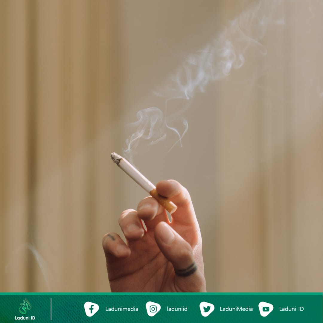 Guyonan Kiai Nusantara Tentang Rokok