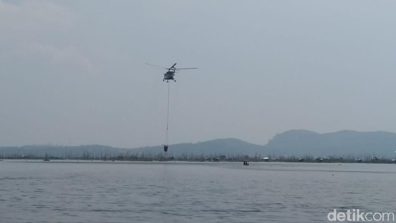 Helikopter Pemadam Kebakaran Korsel Jatuh ke Sungai, 1 Orang Tewas