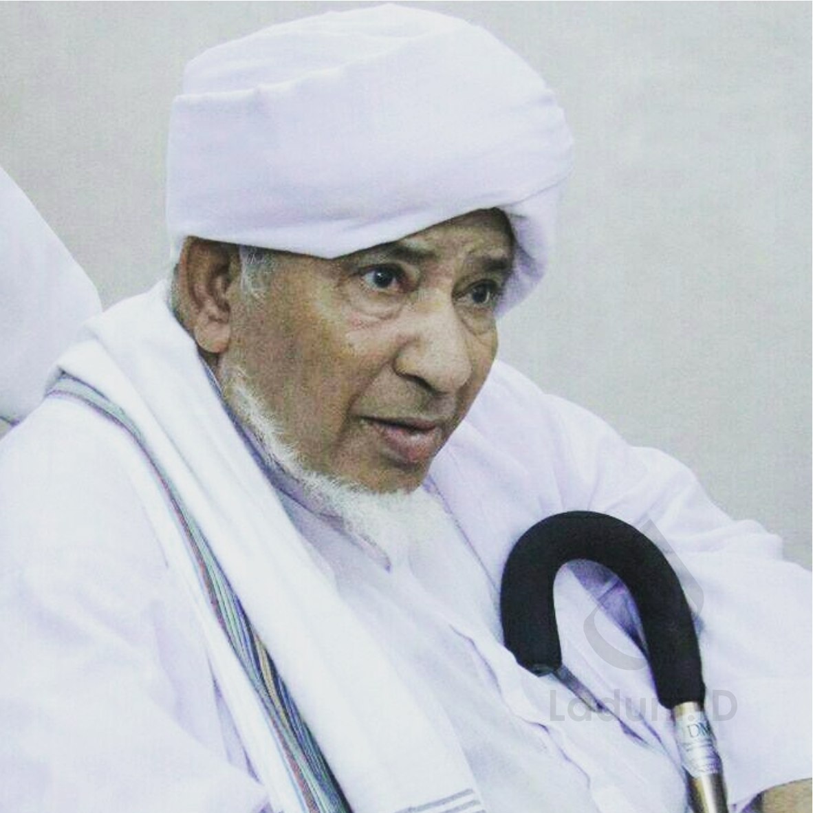 Biografi Habib Salim bin Abdullah As Syatiri