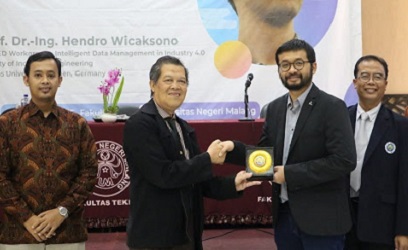 Profesor Asal Indonesia dan Mustasyar PCI-NU Ini Jadi Dosen Terbaik di Jerman