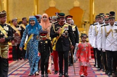 Hukuman Rajam Sampai Mati Bagi LGBT Diterapkan oleh Brunei Pekan Ini