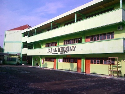 Institut Agama Islam (IAI) Al-Khoziny Sidoarjo