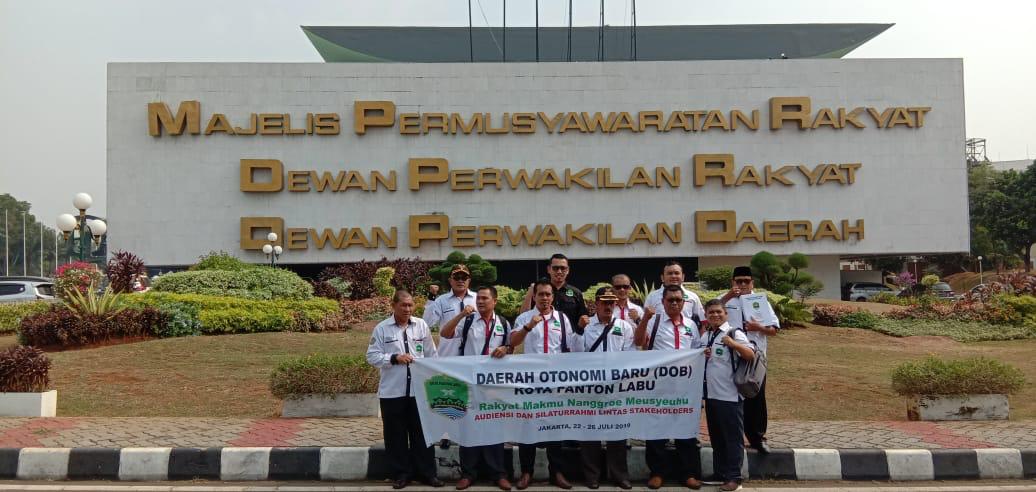 Tim CDOB Kota Panton Daftarkan Wilayah Baru ke Mendagri
