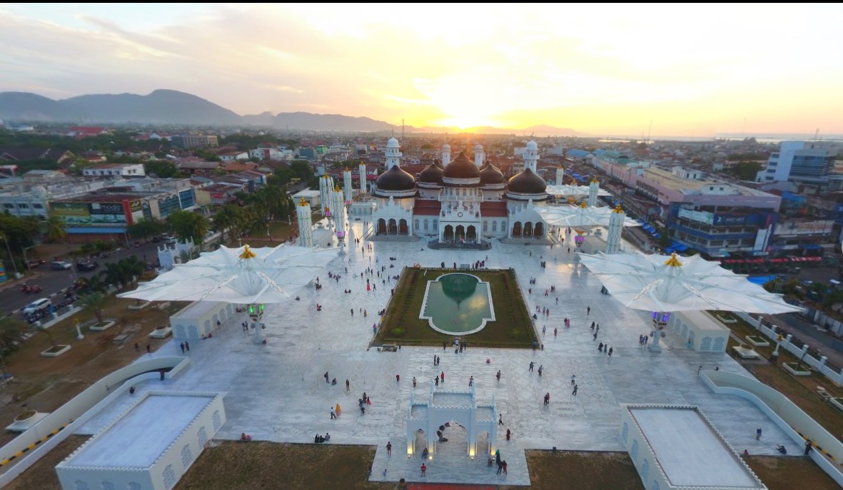 Menatap Keindahan Kota Sejarah Banda Aceh  dalam Aura Dakwah Tastafi