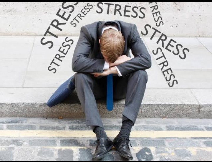Penelitian Menyebutkan Orang Kikir Rentan Stres