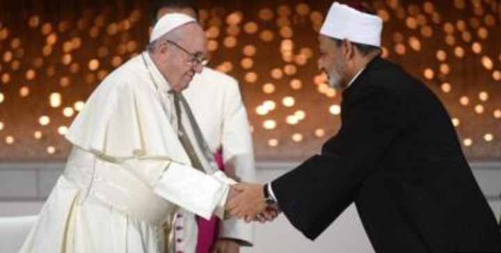 Pesan Sheikh Ahmed al-Tayeb dalam Pertemuannya dengan Paus Fransiskus