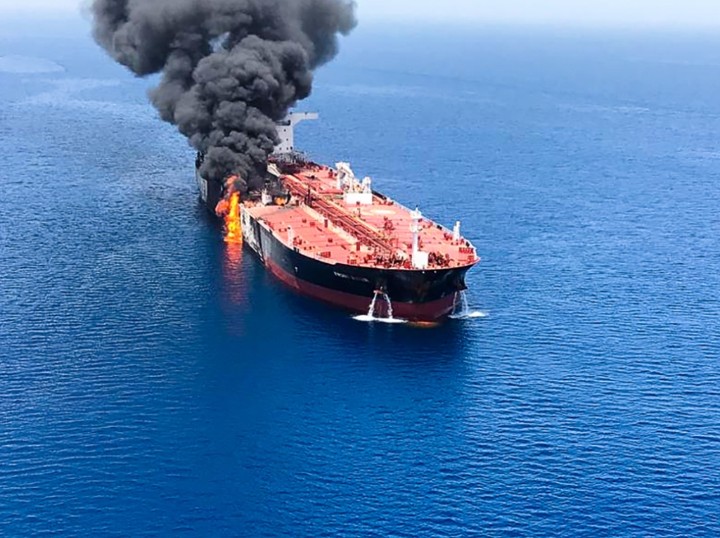 Teheran Menolak Klaim Amerika Serikat Terlibat dalam Serangan Kapal Tanker