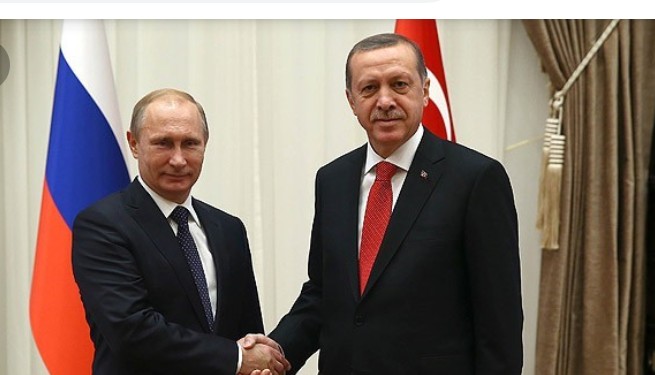 Pembelian Senjata S-400 Rusia sebagai Momen Kunci Hubungan Turki-Rusia
