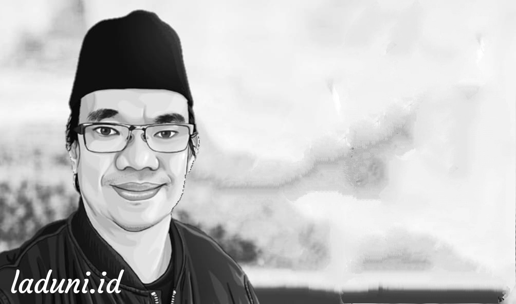 Gus Nadir Ingatkan Warganet yang Setarakan Jokowi dengan Nabi