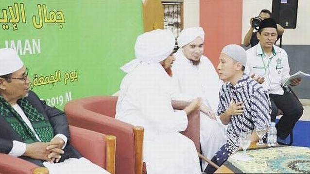 Semakin Dekat dengan Ulama Aswaja, Felix Berhenti Kampanyekan Khilafah