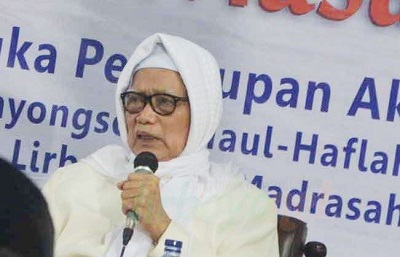 KH Anwar Manshur Beri Amalan untuk Banser dan Pagar Nusa Agar Menjaga NU