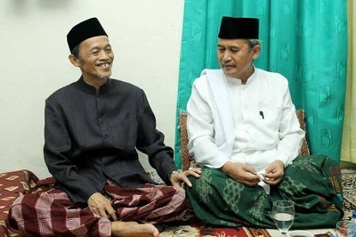 Biografi KH. Mahfudz Asirun