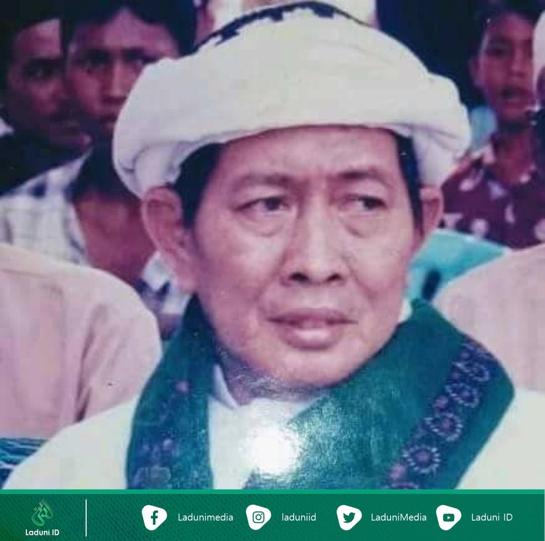 Biografi KH. Badri Masduqi