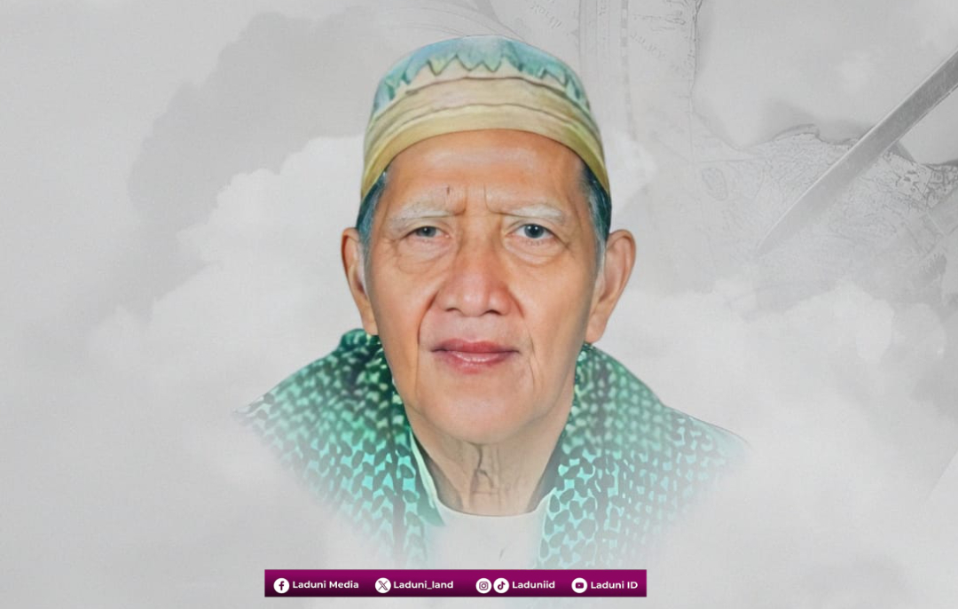 Biografi KH. Muhammad Ilyas Ruhiat, Pengasuh Pesantren Cipasung Tasikmalaya