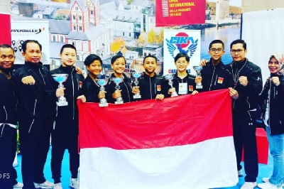 Tim Karate Indonesia Berhasil Sabet 10 Medali Emas dari Belgia