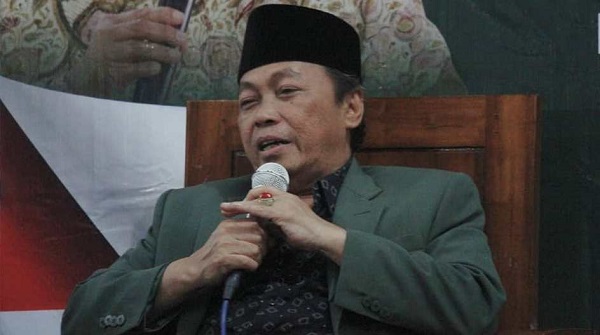 Biografi KH. Muhammad Mushtofa Aqiel Siroj