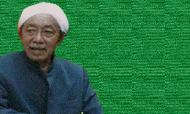Biografi KH. Abu Bakar Shofwan Gedongan