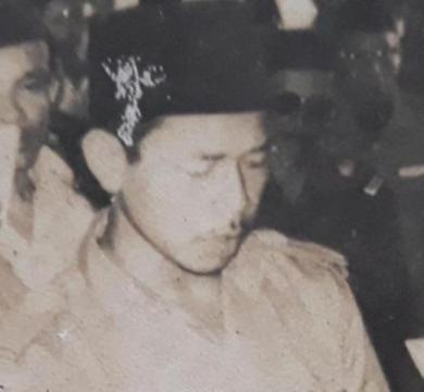 Biografi KH. Asmoeni Iskandar